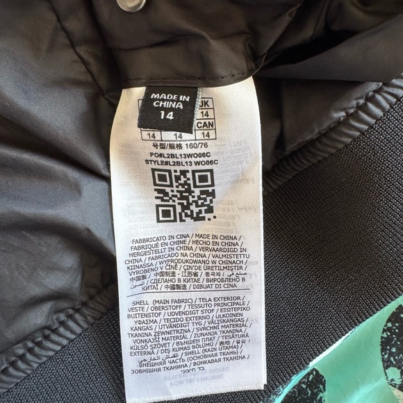 Guess Kids Boy's Green Digital Print Reversible Padded Jacket Size 14 - Picture 13 of 16